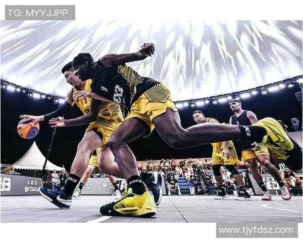 深圳篮球队在速度排行榜中荣登第四名展现出强劲实力与潜力 深圳篮球队在速度排行榜中荣登第四名展现出强劲实力与潜力