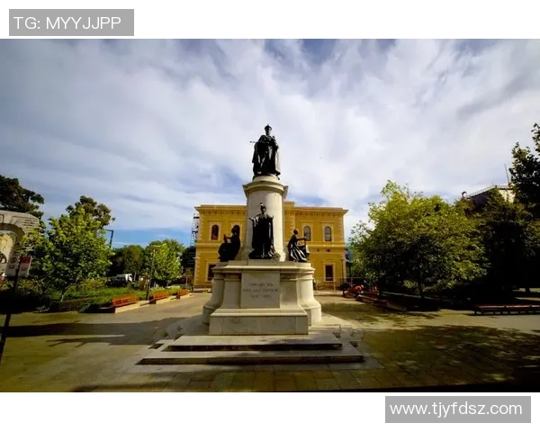 摩尔特里探秘：揭开这座城市的历史与文化魅力之旅
